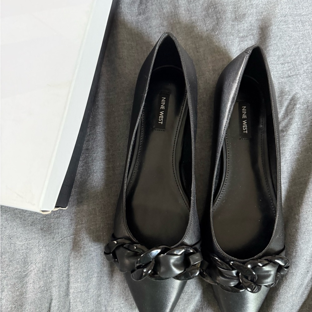 Nine West Black Chain-Link Flats